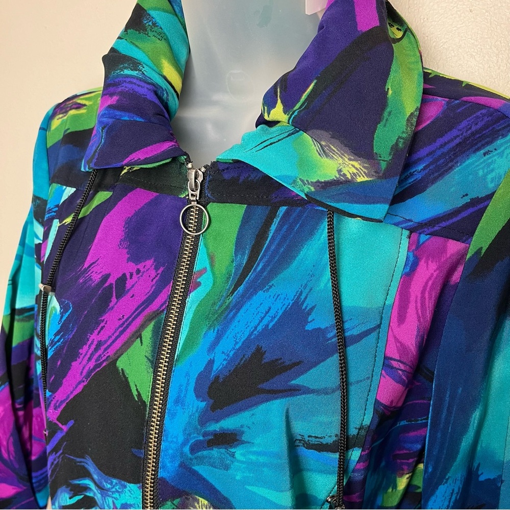 A La Carte Artsy Abstract Jacket - Picture 4 of 11